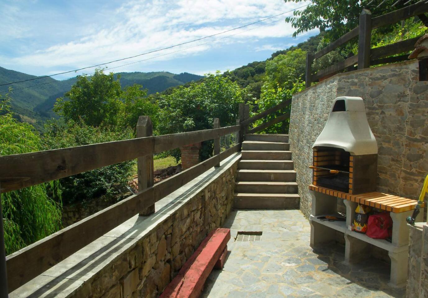 Hostal Armaño Rural Tama Exterior foto